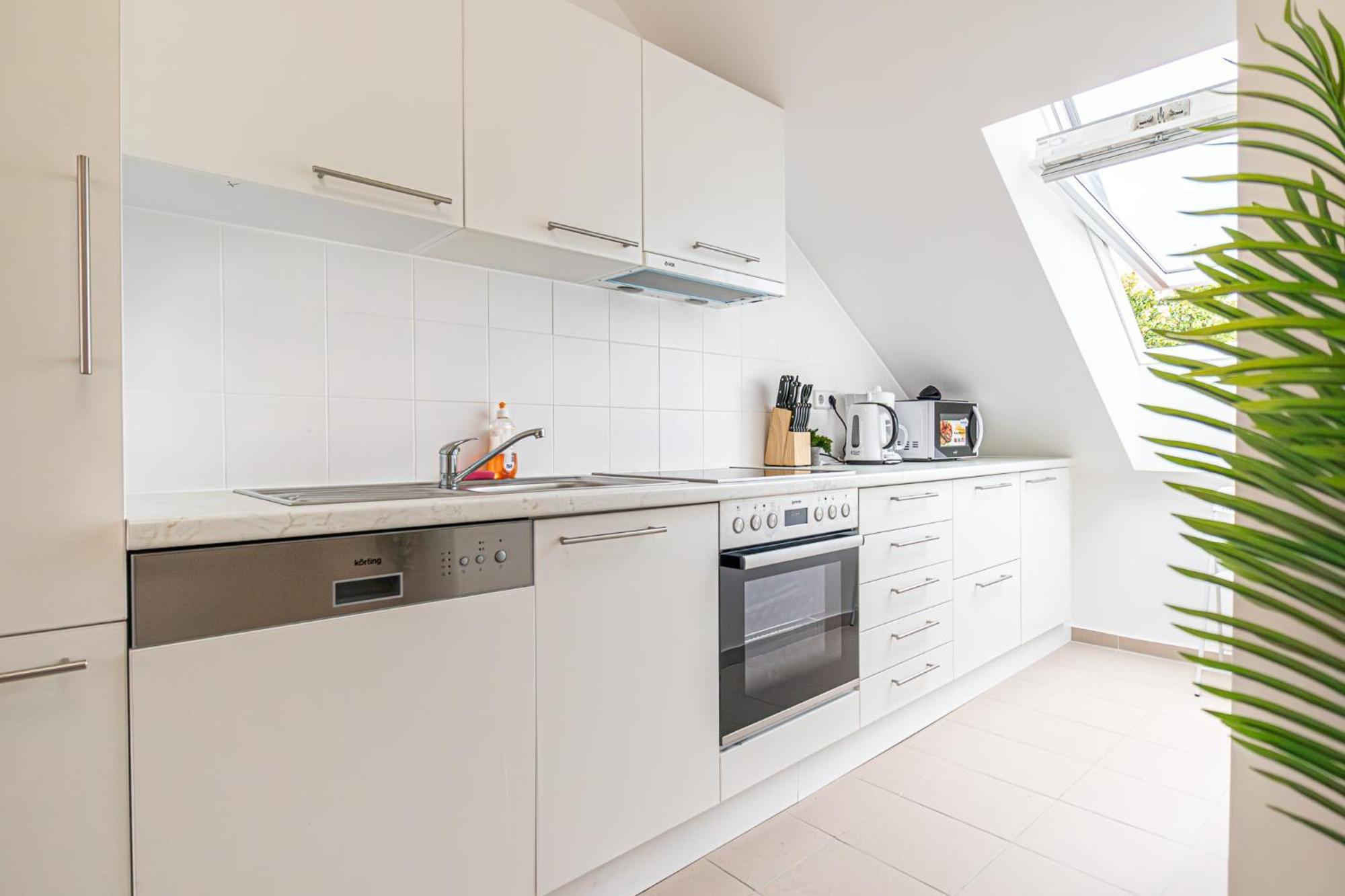 Airy Attic Apt.: Stylish Studio At Penzing Area Wien Exterior foto
