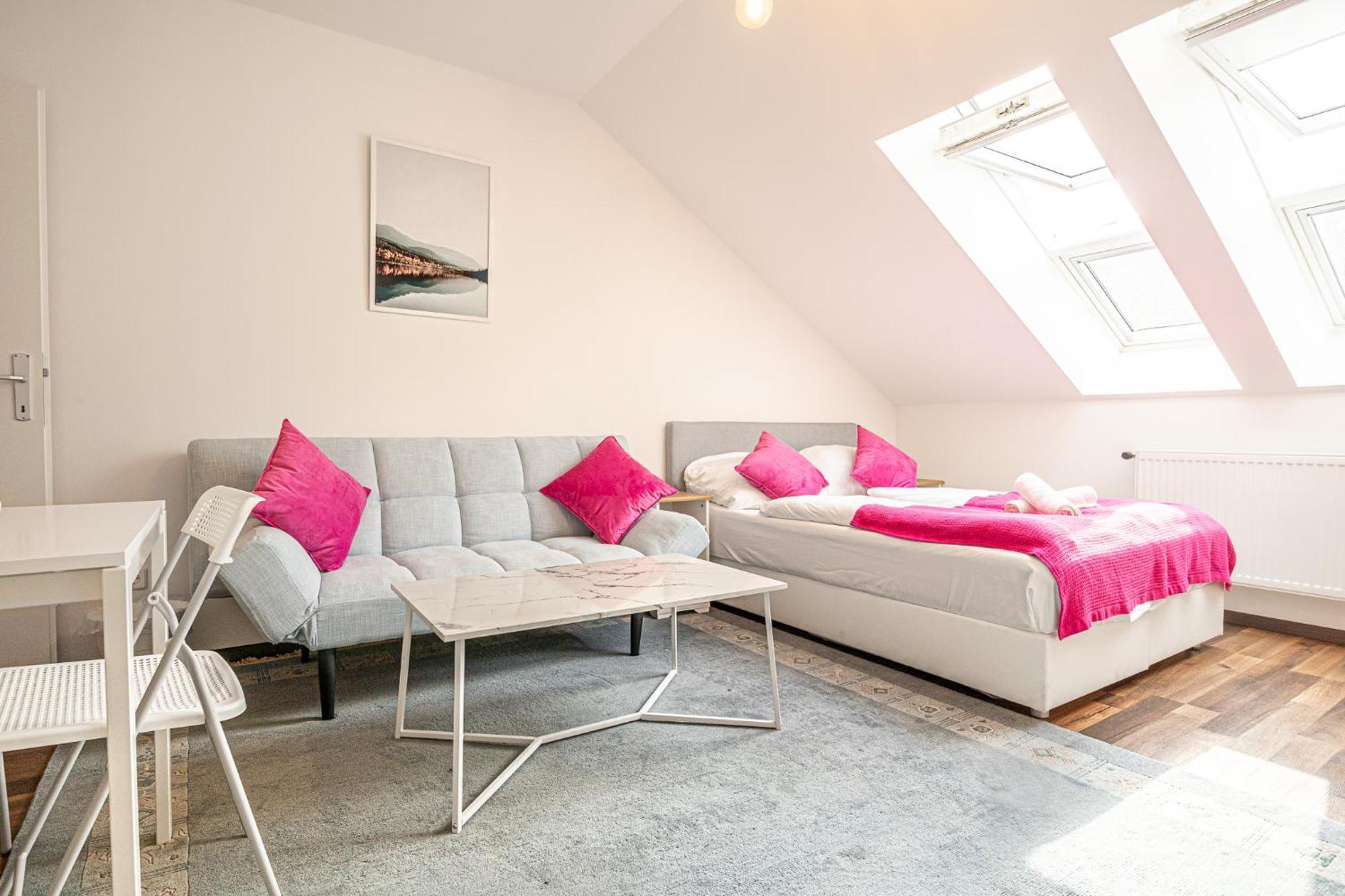 Airy Attic Apt.: Stylish Studio At Penzing Area Wien Exterior foto